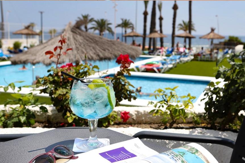 Comfortabel 3-sterrenhotel aan het Poniente strand